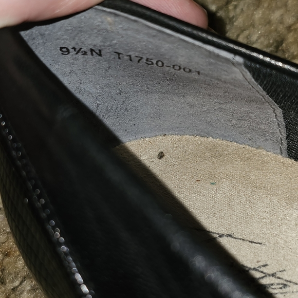 3 for $25 / Trotters loafers - Picture 3 of 4